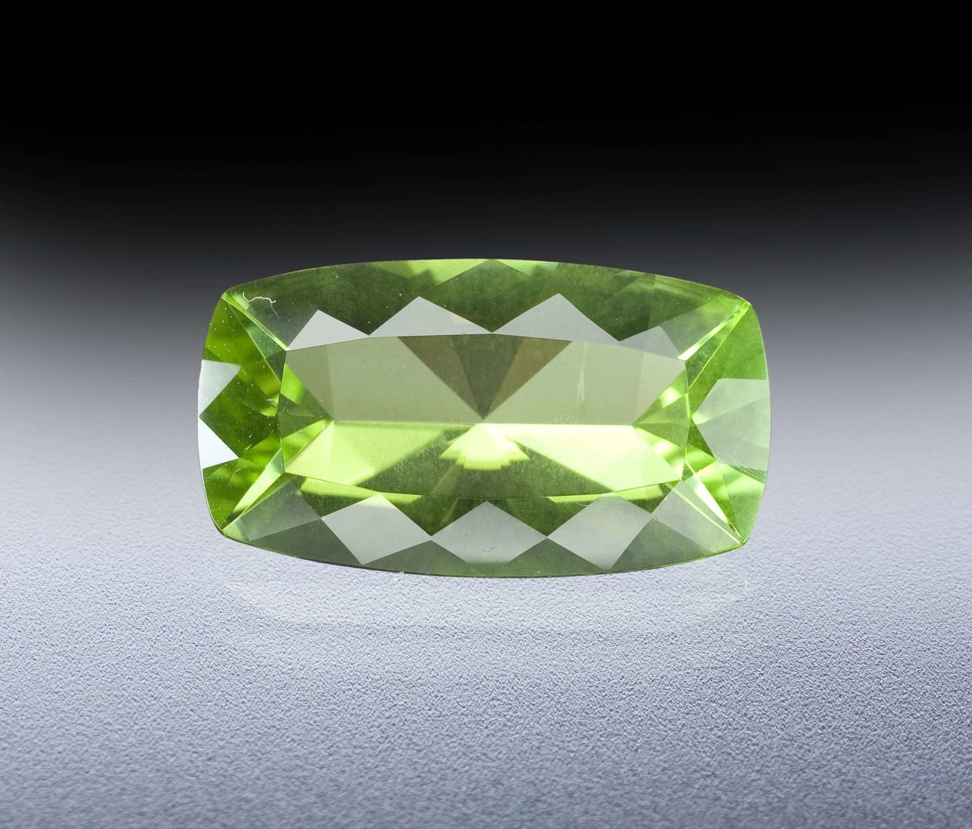 peridot - Mogok, Myanmar