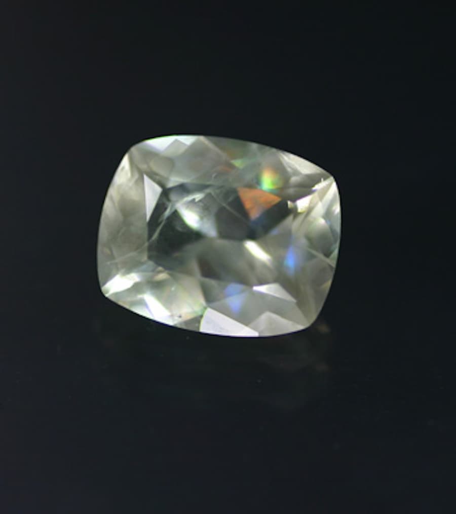 cushion-cut leucite 1 - Italy