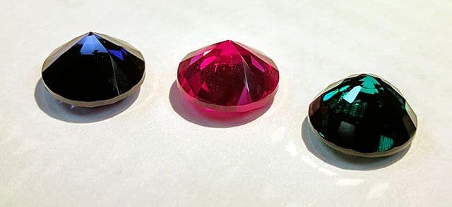 Can You Make Money Cutting Synthetic Gemstones?