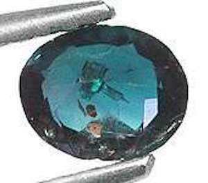 oval-cut alexandrite - daylight 2