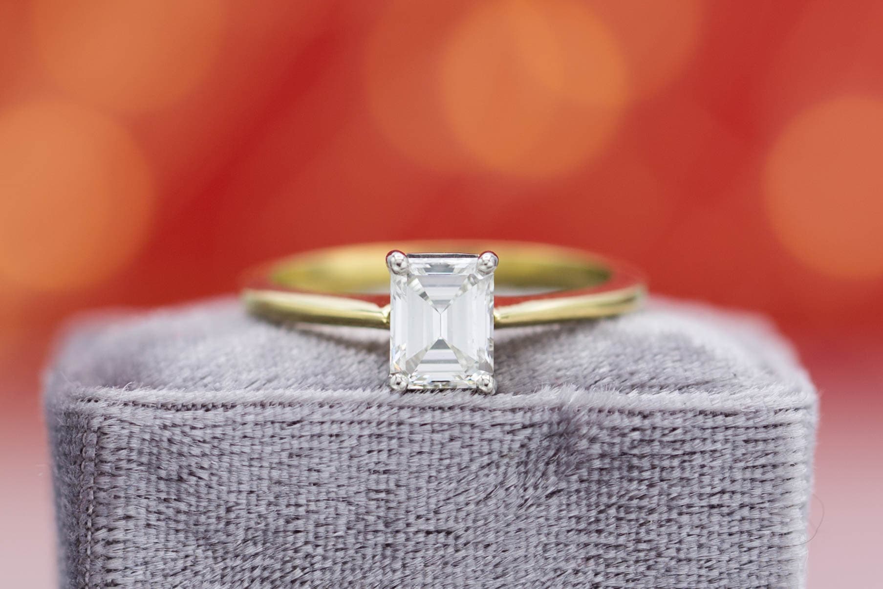 Guide to Emerald-Cut Diamonds & Asscher-Cut Diamonds