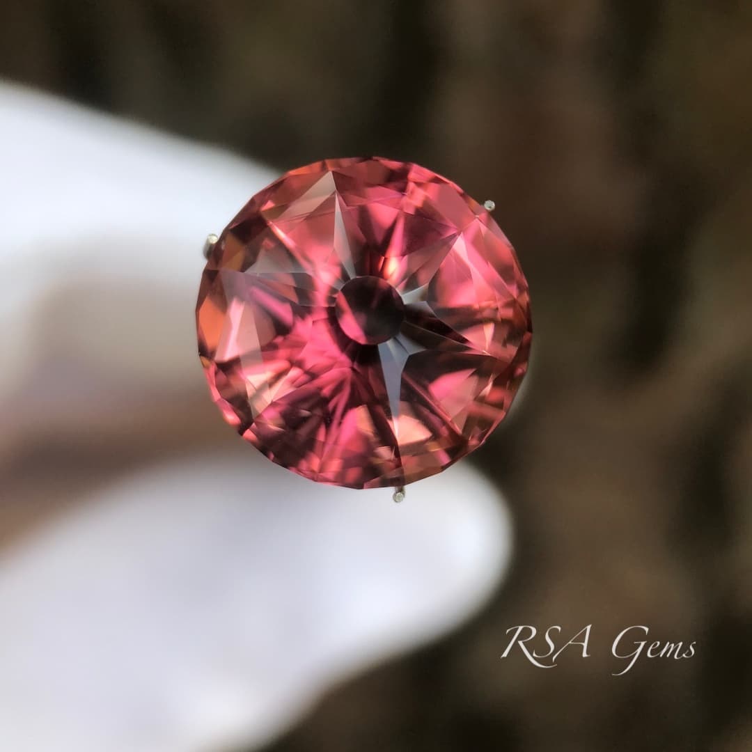 What Do the GIA Gem Clarity Grading Codes Mean?