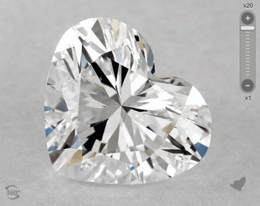 SI1 clarity - heart-cut diamond