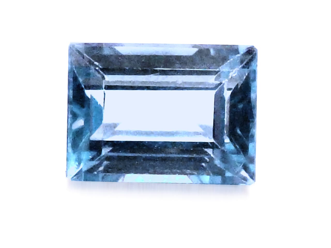 Distinguishing Aquamarine Imitations